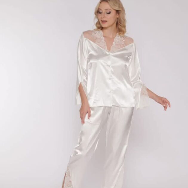 PYJAMA EN SATIN