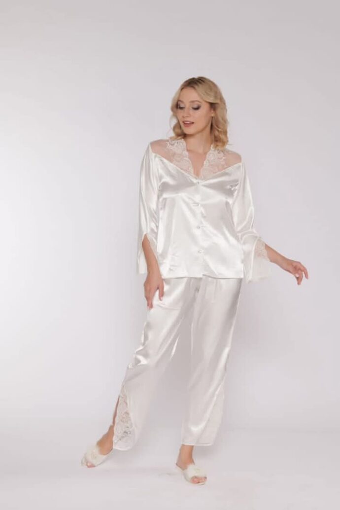 PYJAMA EN SATIN